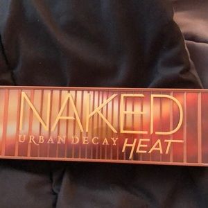 UD naked heat palette